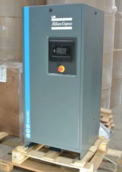 ABVERKAUF Atlas Copco Schraubenkompressor GA 5 VSD+ P 9 bar CE 400V 50
