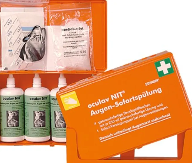 Augenspülung, Sofortset: Kunststoffbox mit praktischer Wandhalterung.