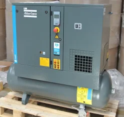 AUSSTELLER Atlas Copco Ausstellungs-Schraubenkompressor G 4 FF - 10 bar TM inkl. Behälter 200 L
