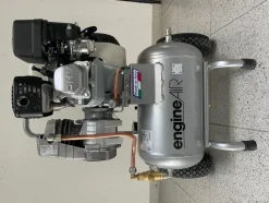 AUSSTELLER Kolbenkompressor mit Benzinmotor Typ engineAIR 5/20