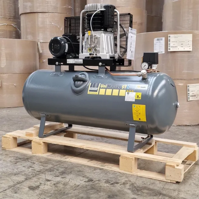 AUSSTELLER Schneider UNM STL 580-15-270 · 470 l/min · 15 bar · 4,0 kW · stationärer Kolbenkompressor · 1121570222
