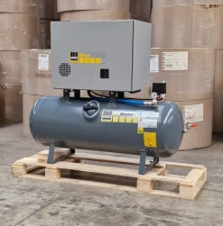 AUSSTELLER Schneider UNM STL 660-10-270 XS · 520 l/min · 10 bar · 4,0 kW · Kolbenkompressor · 1121570224