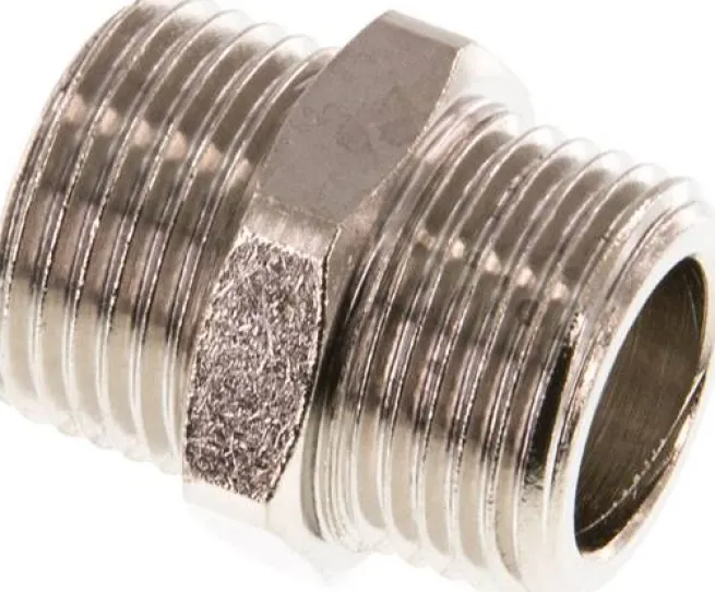 Doppelnippel G 3/8"-G 3/8", Messing vernickelt
