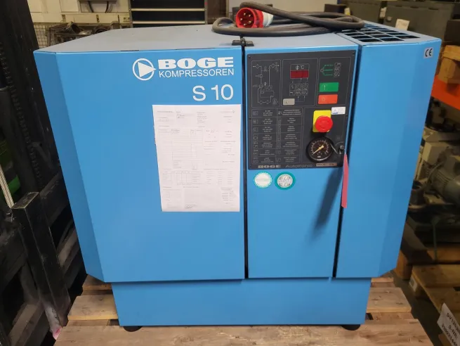 GEBRAUCHT Boge Schraubenkompressor S10DS-Motor 7,5 kW 10 bar