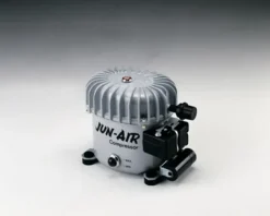 JUN-AIR flüsterleises Kompressor-Aggregat 6 Motor ölgeschmiert JUNAIR