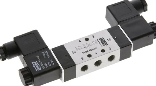 5/3-Wege Magnetventil, G 1/8", Mittelstellung entlüftet, 24 V=, NW 4