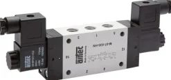 5/3-Wege Magnetventil, G 1/8", Mittelstellung geschlossen, 24 V=, NW 4